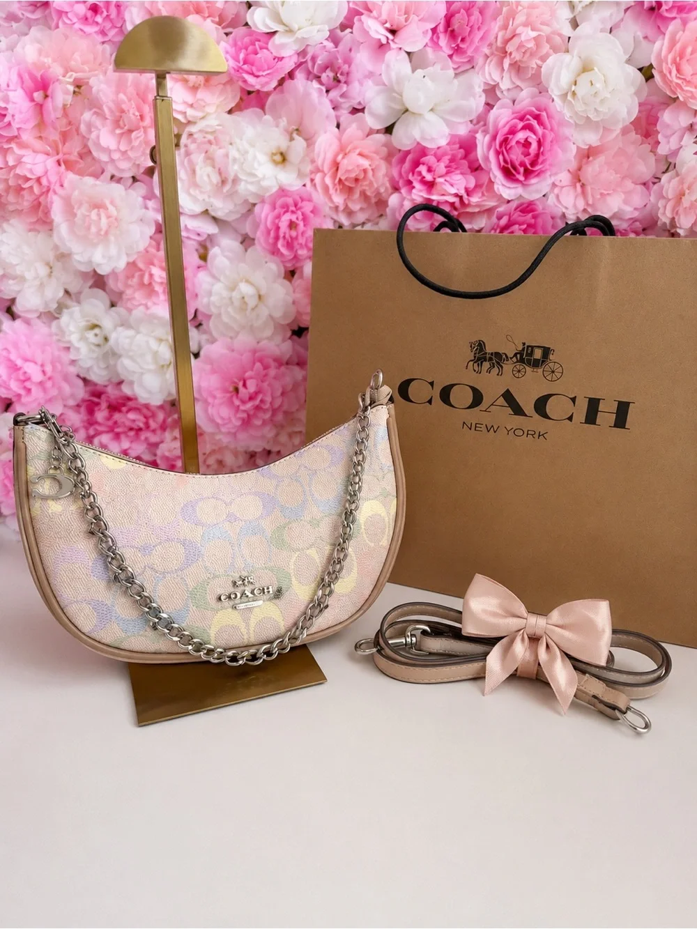 Coach crescent shoulder